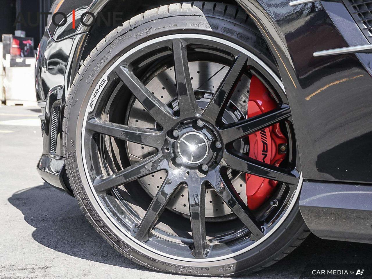 2013 Mercedes-Benz SL AMG PERFORMANCE l MAGIC SKYROOF l RED CALIPERS Photo