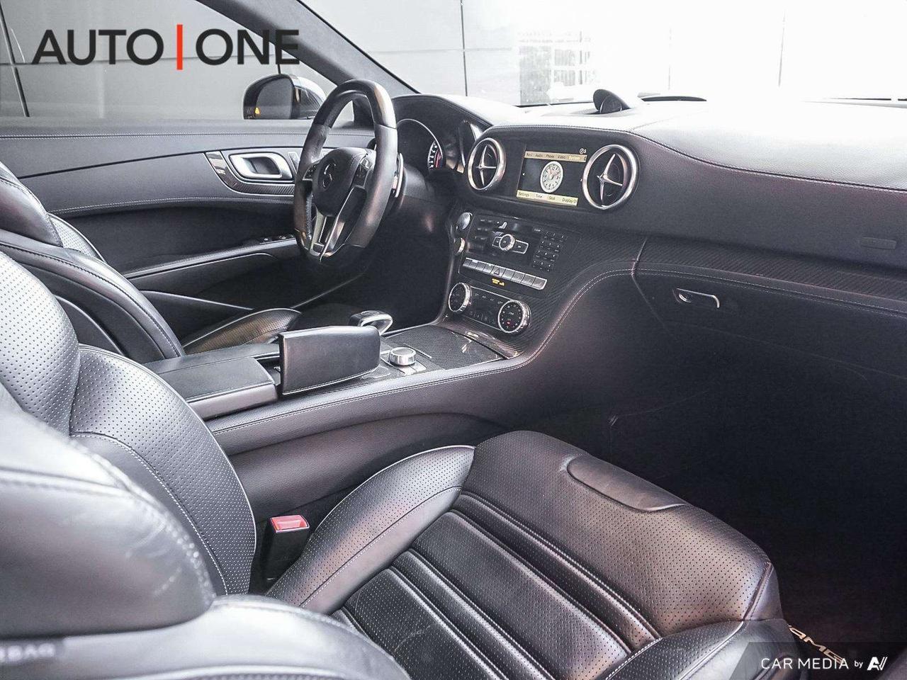 2013 Mercedes-Benz SL AMG PERFORMANCE l MAGIC SKYROOF l RED CALIPERS Photo