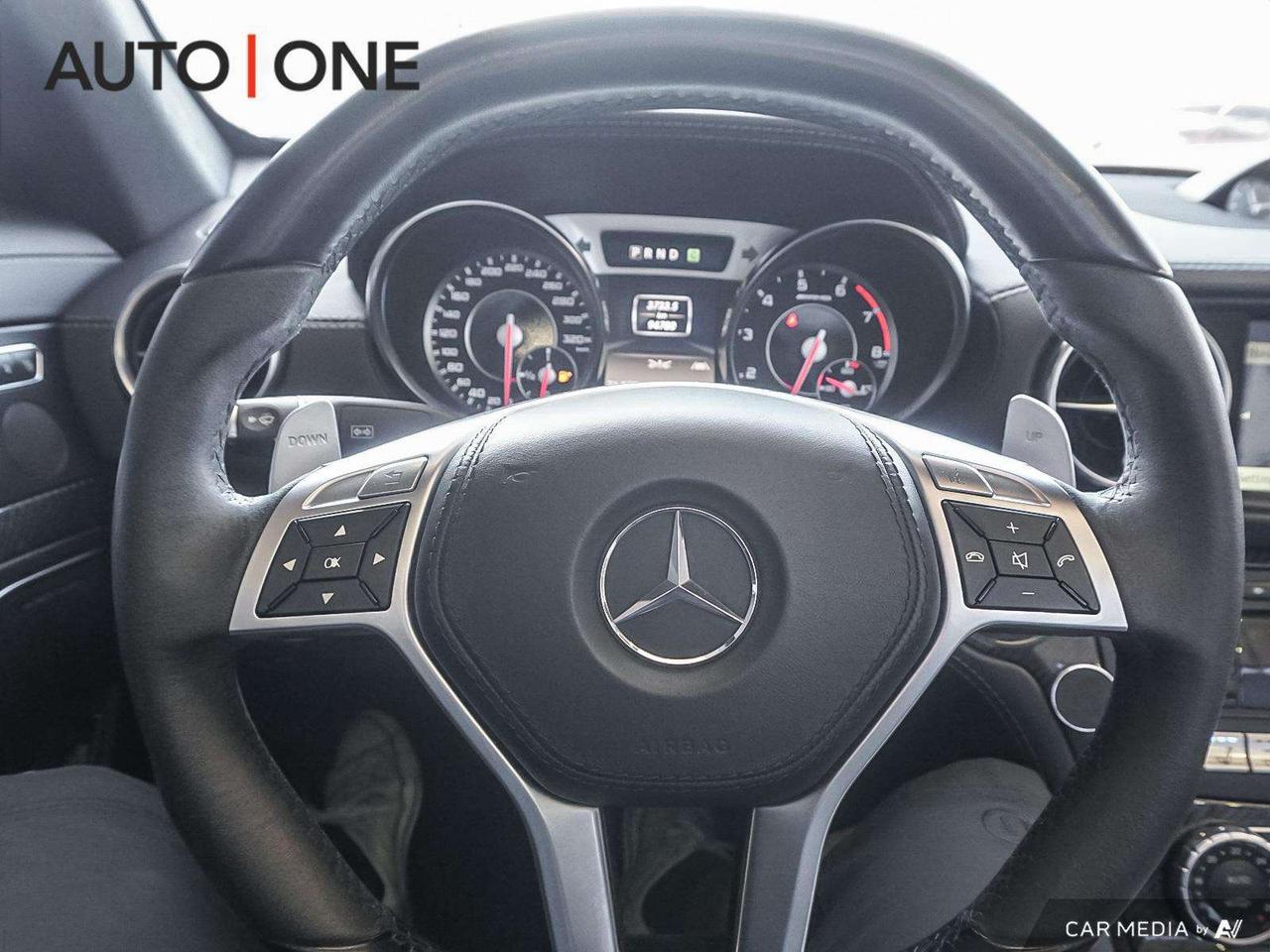 2013 Mercedes-Benz SL AMG PERFORMANCE l MAGIC SKYROOF l RED CALIPERS Photo