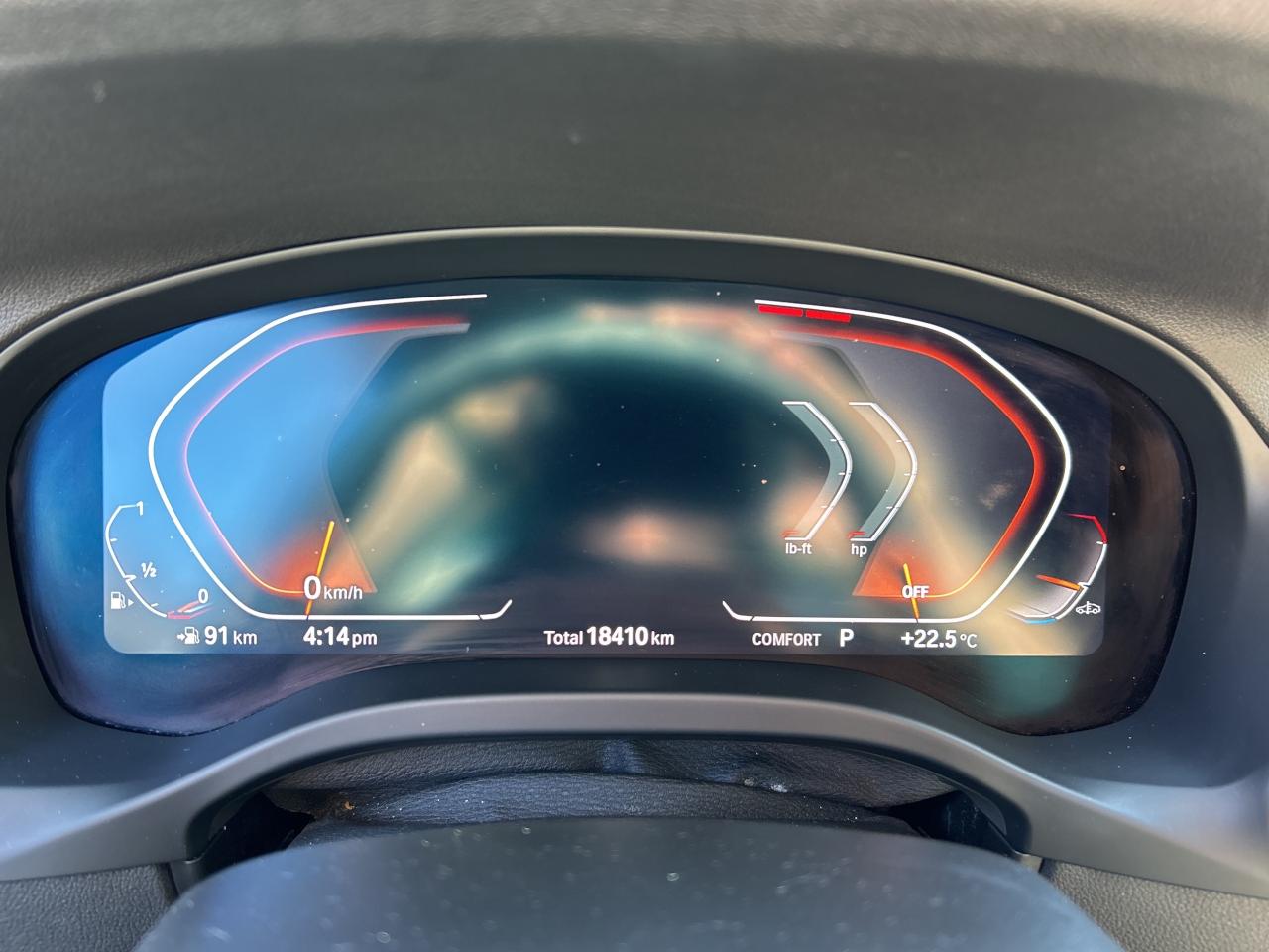 2025 BMW X4 HEADS UP DISPLAY, CARPLAY, PANOROOF,AMBIENT LIGHTS Photo