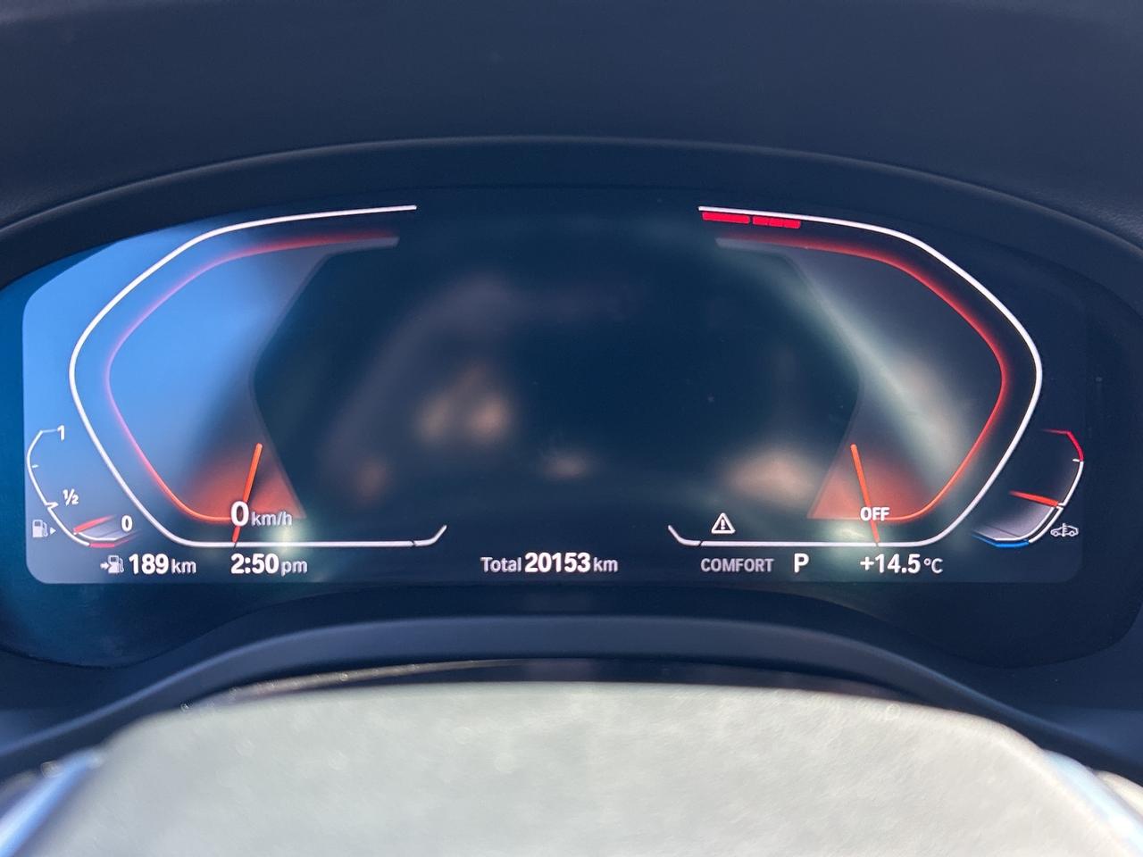 2025 BMW X4 HEADS UP DISPLAY, CARPLAY, PANOROOF,AMBIENT LIGHTS Photo