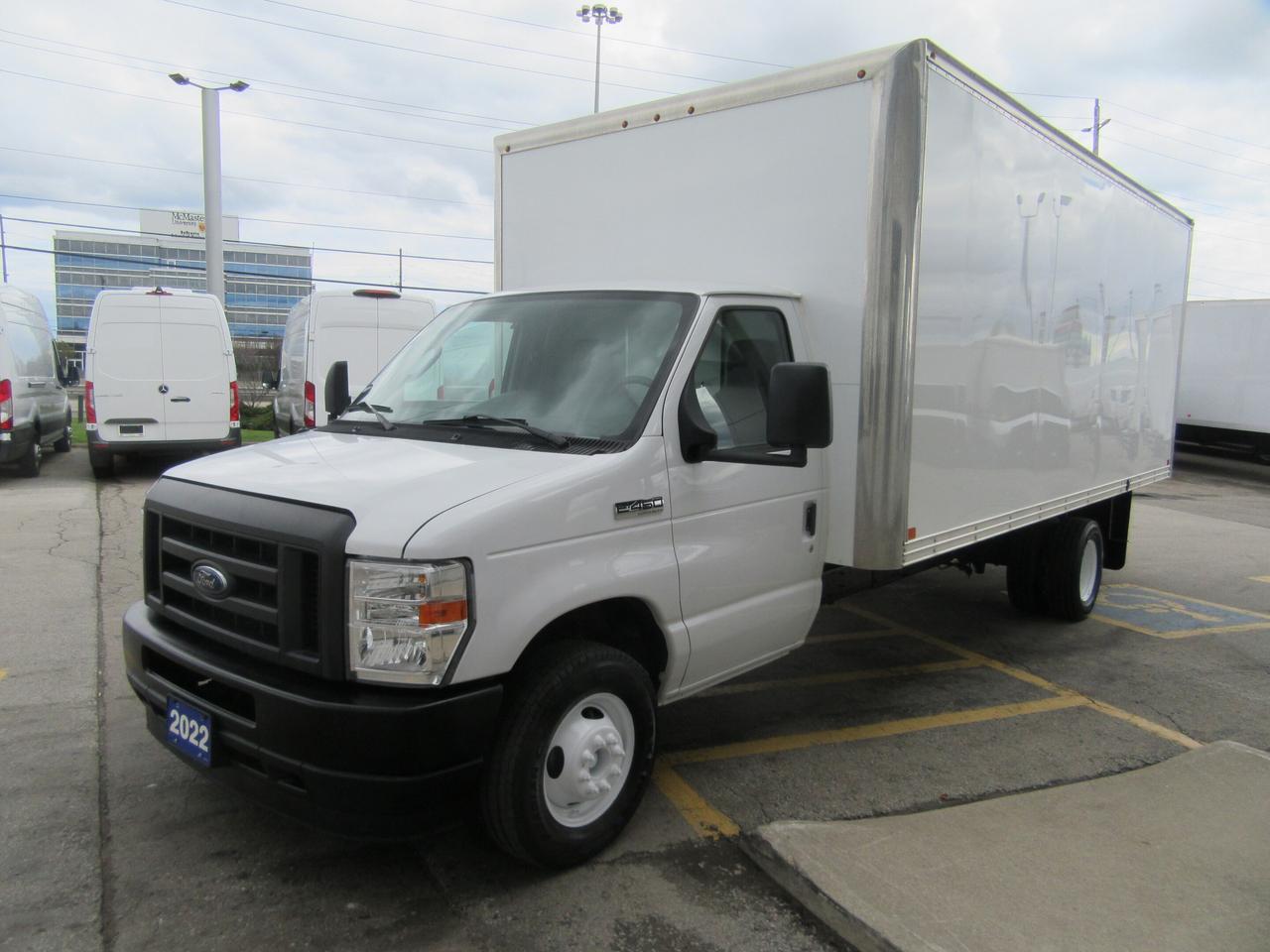 2022 Ford E-450 18FT CUSTOM ALUMINUM BOX Photo