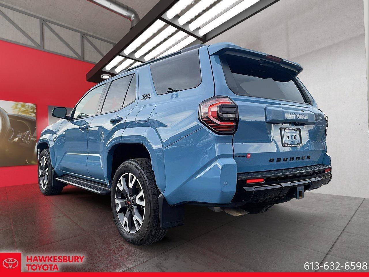 2025 Toyota 4Runner TRD SPORT 2025 4Runner - TRD Sport / 4Runner 2025 Photo3