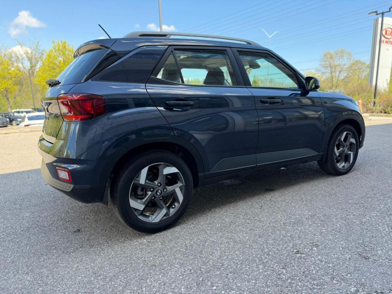 2024 Hyundai Venue Ultimate Photo