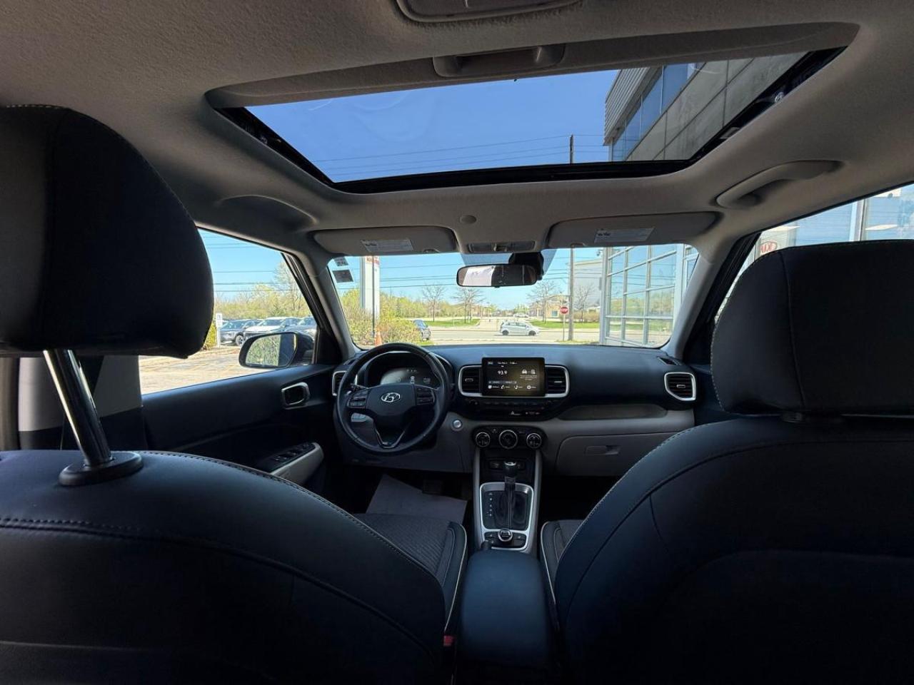 2024 Hyundai Venue Ultimate Photo