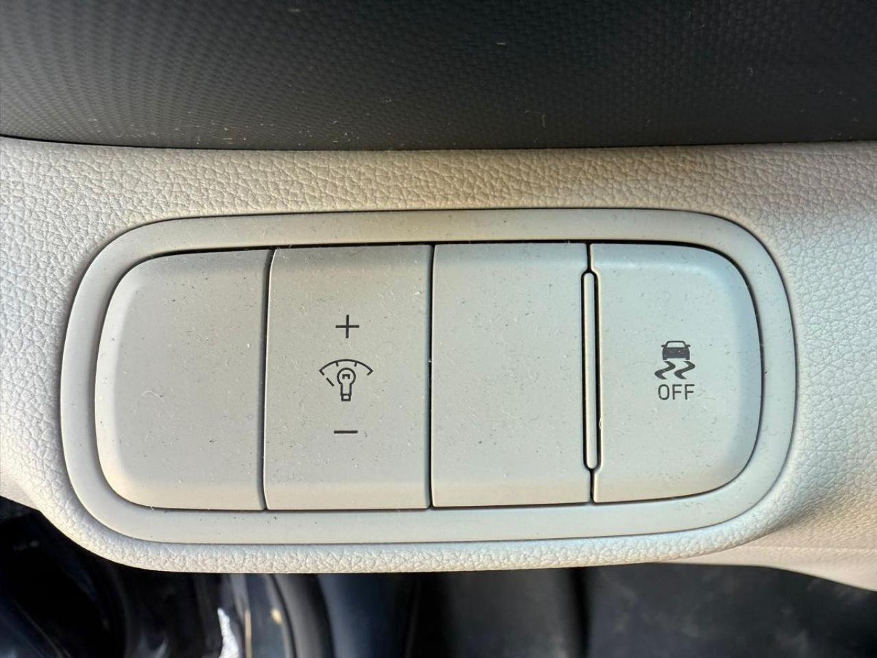 2024 Hyundai Venue Ultimate Photo