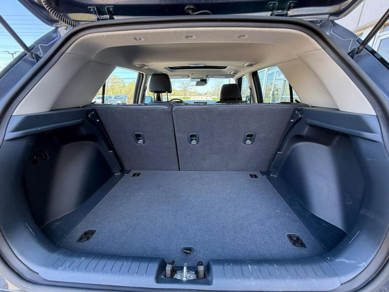 2024 Hyundai Venue Ultimate Photo