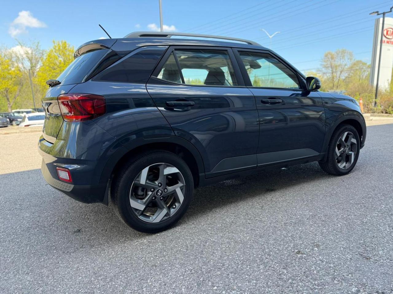 2024 Hyundai Venue Ultimate Photo