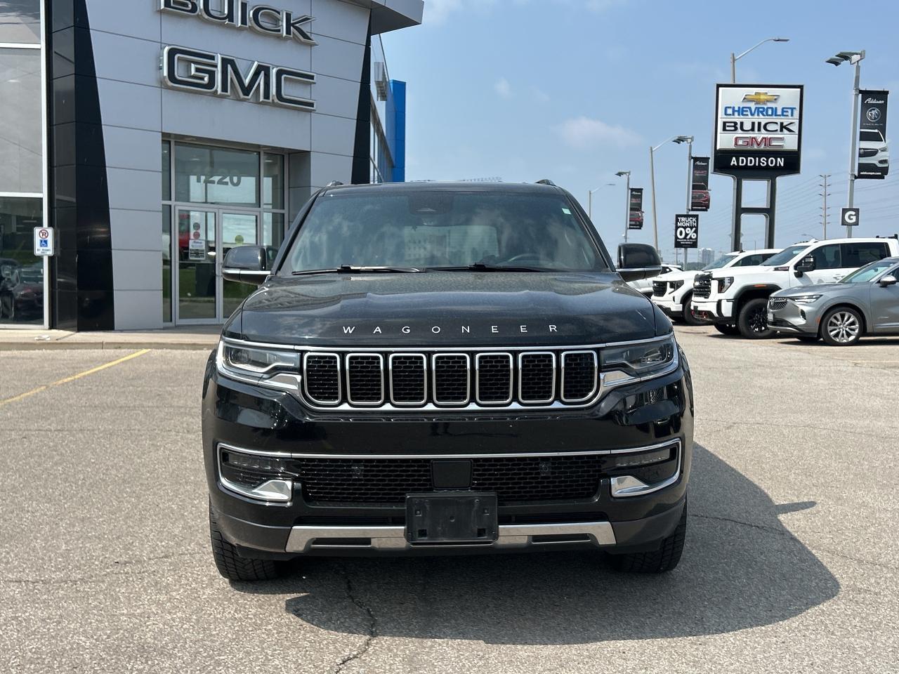 2022 Jeep Wagoneer Series III 4x4 Photo