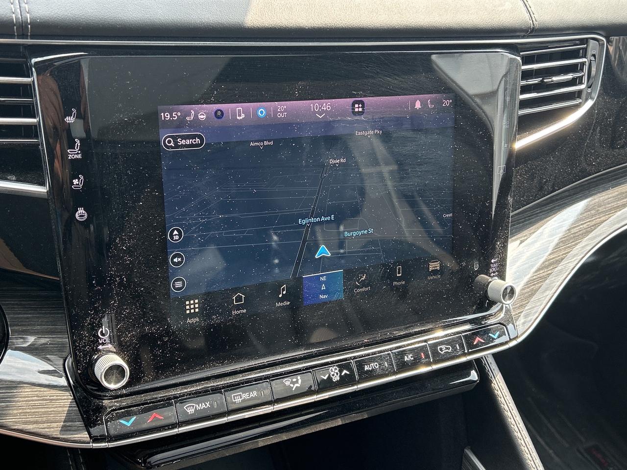 2022 Jeep Wagoneer Series III 4x4 Photo