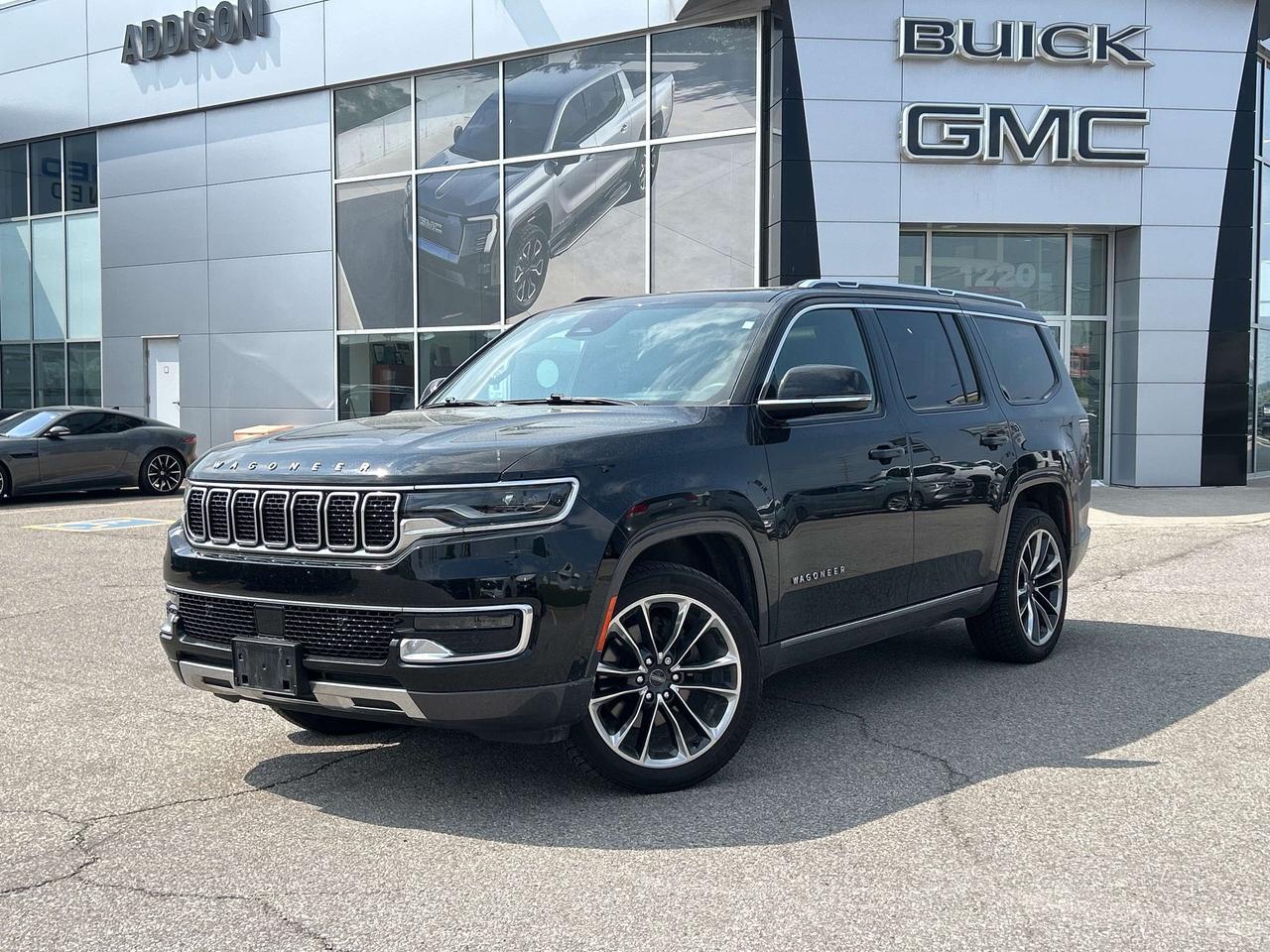 2022 Jeep Wagoneer Series III 4x4 Photo