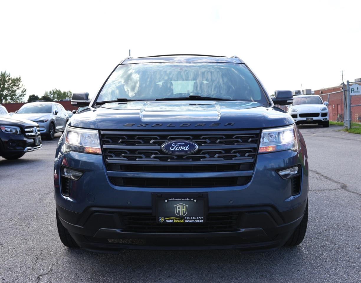 2019 Ford Explorer XLT-4WD-7 PASS/NAV/LEATHER/PANOROOF/B CAM/P SEATS/ Photo