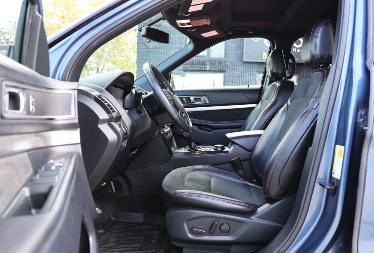 2019 Ford Explorer XLT-4WD-7 PASS/NAV/LEATHER/PANOROOF/B CAM/P SEATS/ Photo