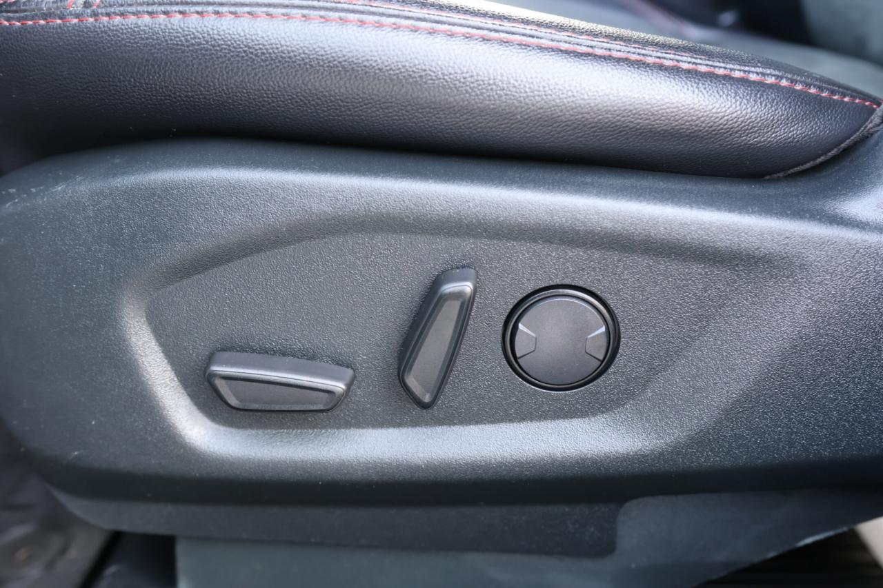 2019 Ford Explorer XLT-4WD-7 PASS/NAV/LEATHER/PANOROOF/B CAM/P SEATS/ Photo