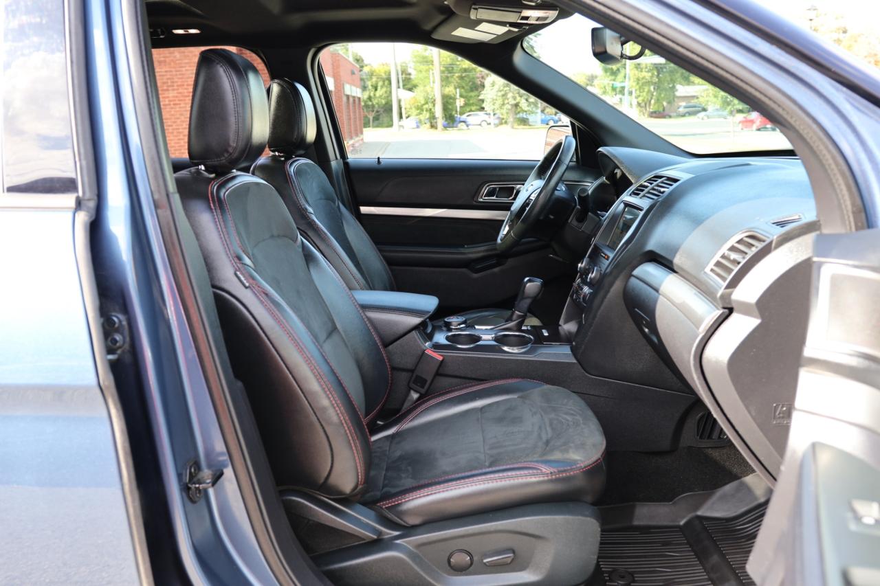 2019 Ford Explorer XLT-4WD-7 PASS/NAV/LEATHER/PANOROOF/B CAM/P SEATS/ Photo