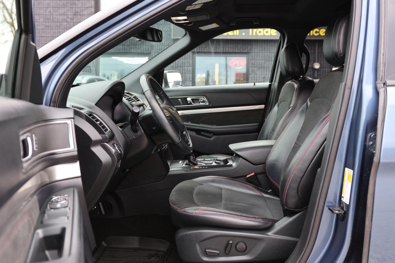 2019 Ford Explorer XLT-4WD-7 PASS/NAV/LEATHER/PANOROOF/B CAM/P SEATS/ Photo