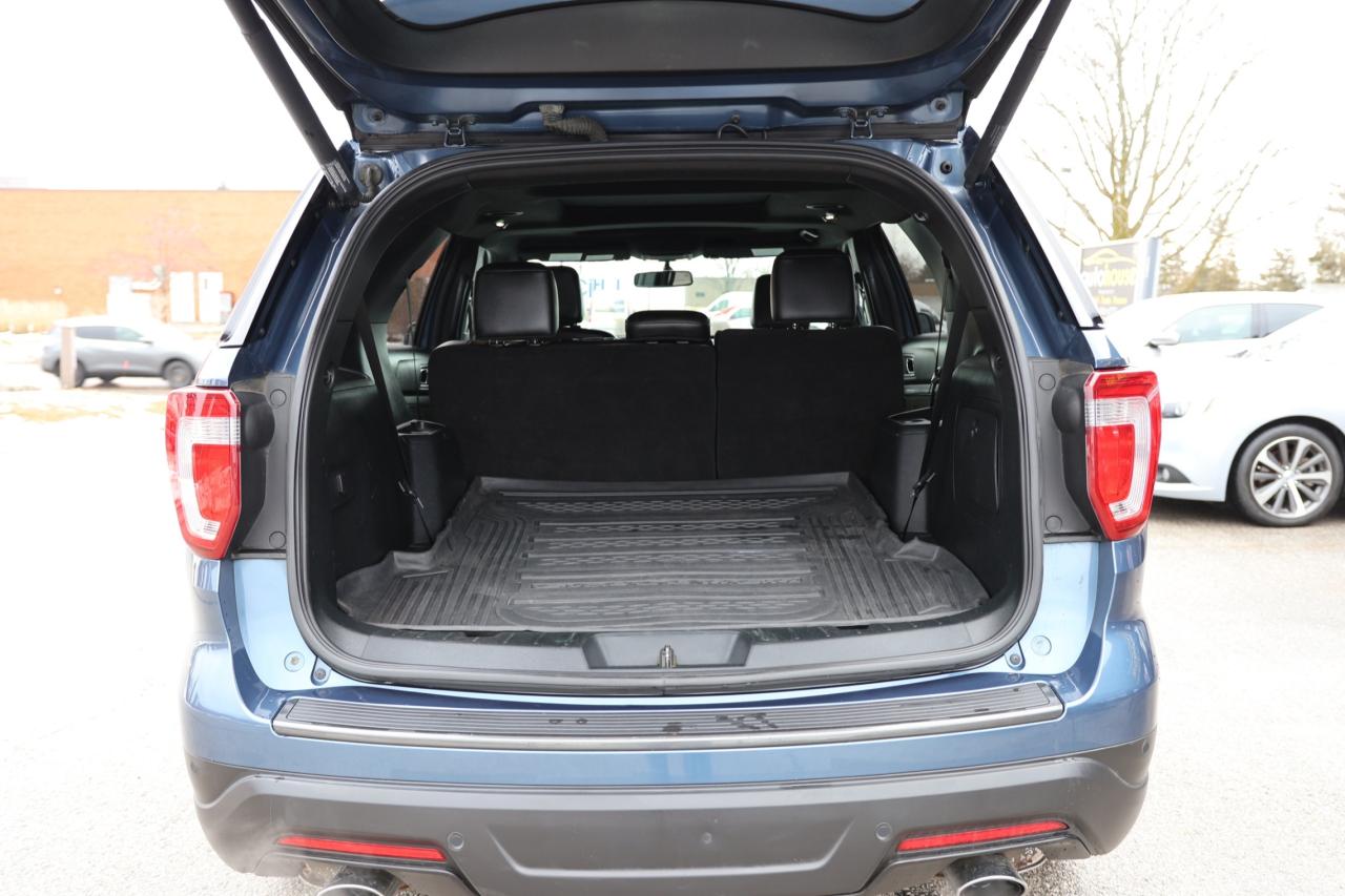2019 Ford Explorer XLT-4WD-7 PASS/NAV/LEATHER/PANOROOF/B CAM/P SEATS/ Photo