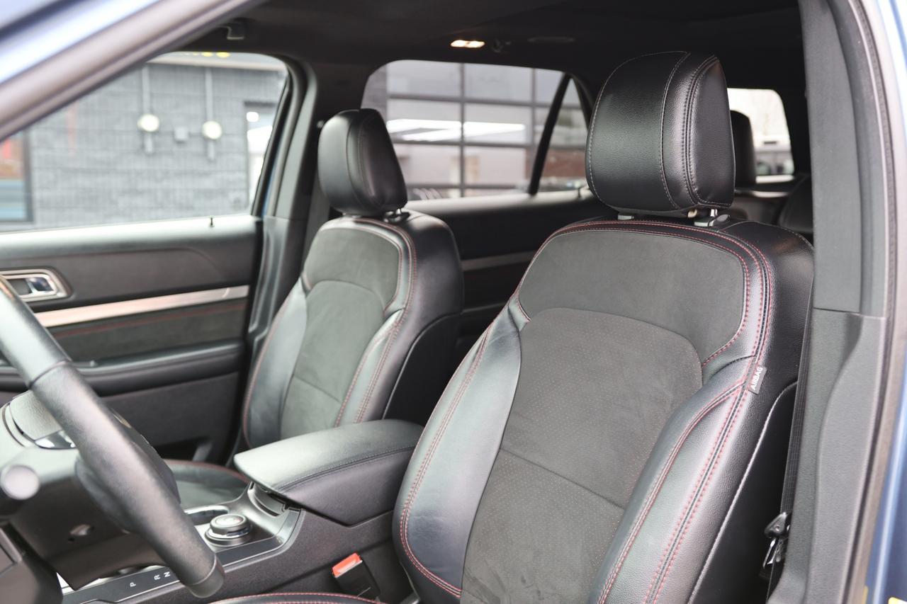 2019 Ford Explorer XLT-4WD-7 PASS/NAV/LEATHER/PANOROOF/B CAM/P SEATS/ Photo