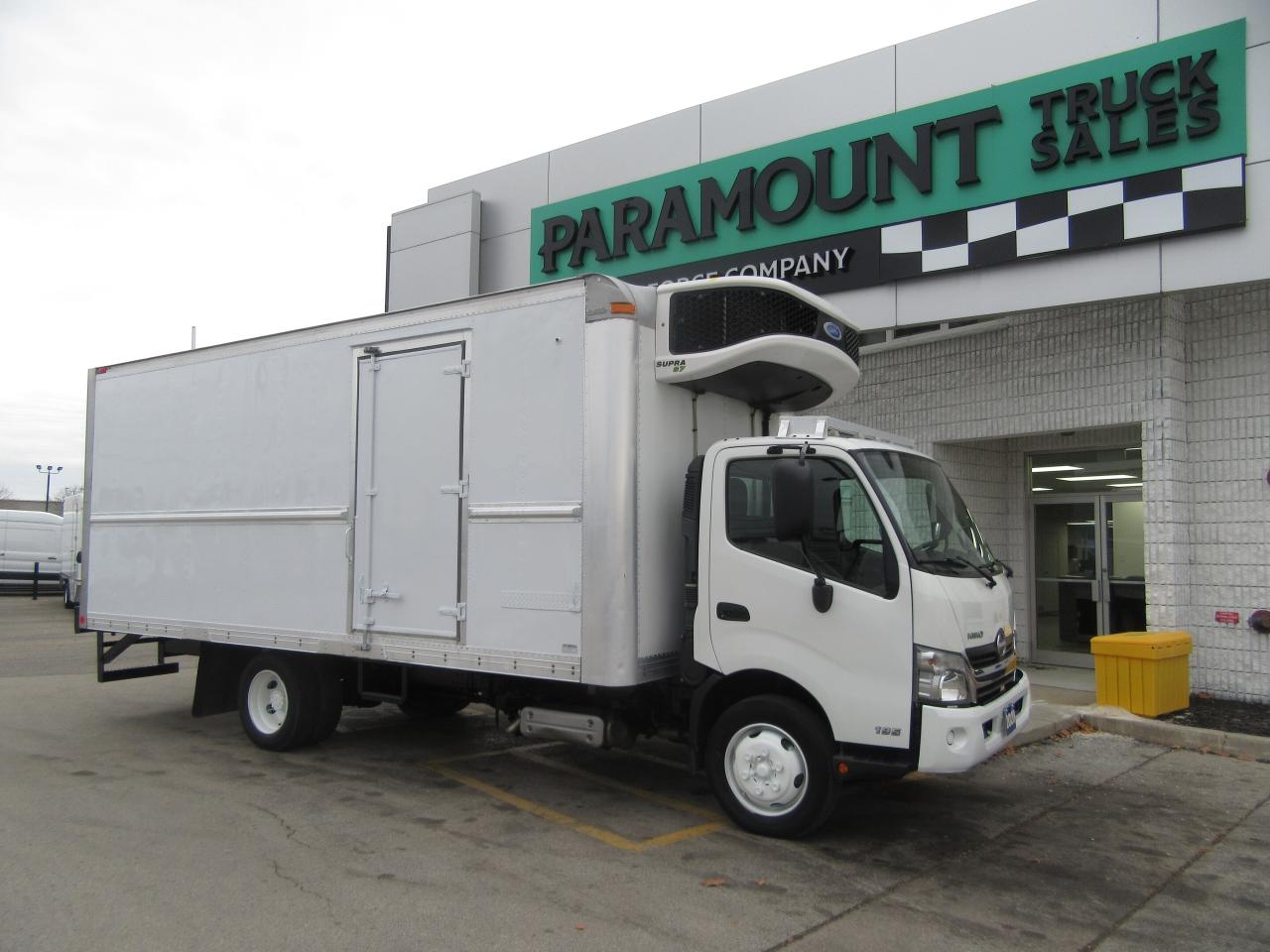 2020 Hino 195 DIESEL 20FT ALUM BOX & CARRIER S7 REEFER SYSTEM Photo