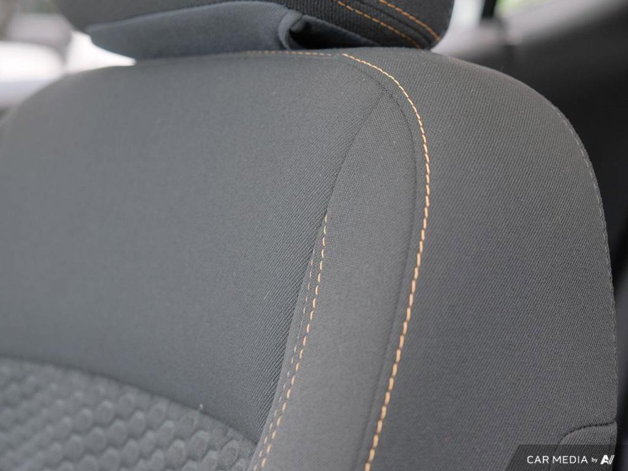 2021 GMC Terrain SLESLE ELEVATION, AWD, 1.5T, ROOF, HTD CLOTH, 1-OW Photo