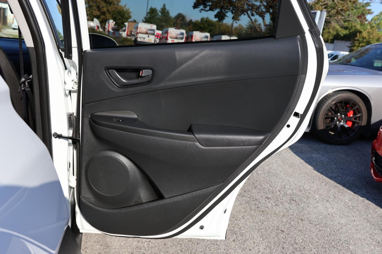 2022 Hyundai KONA ESSENTIAL-AWD/REMOTE START/ADAPT CRUISE/CARPLAY/LA Photo