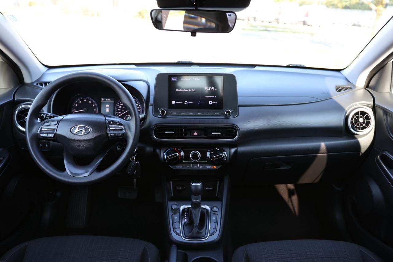 2022 Hyundai KONA ESSENTIAL-AWD/REMOTE START/ADAPT CRUISE/CARPLAY/LA Photo