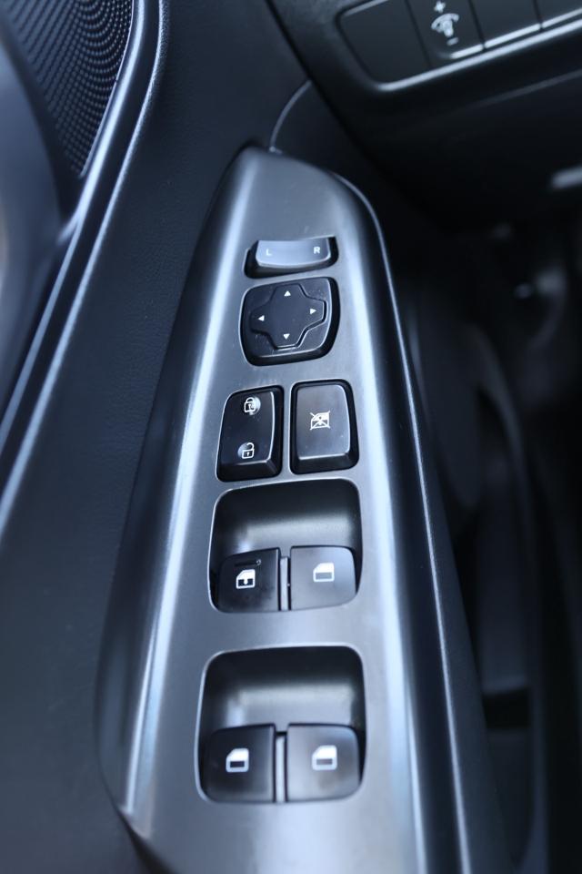 2022 Hyundai KONA ESSENTIAL-AWD/REMOTE START/ADAPT CRUISE/CARPLAY/LA Photo