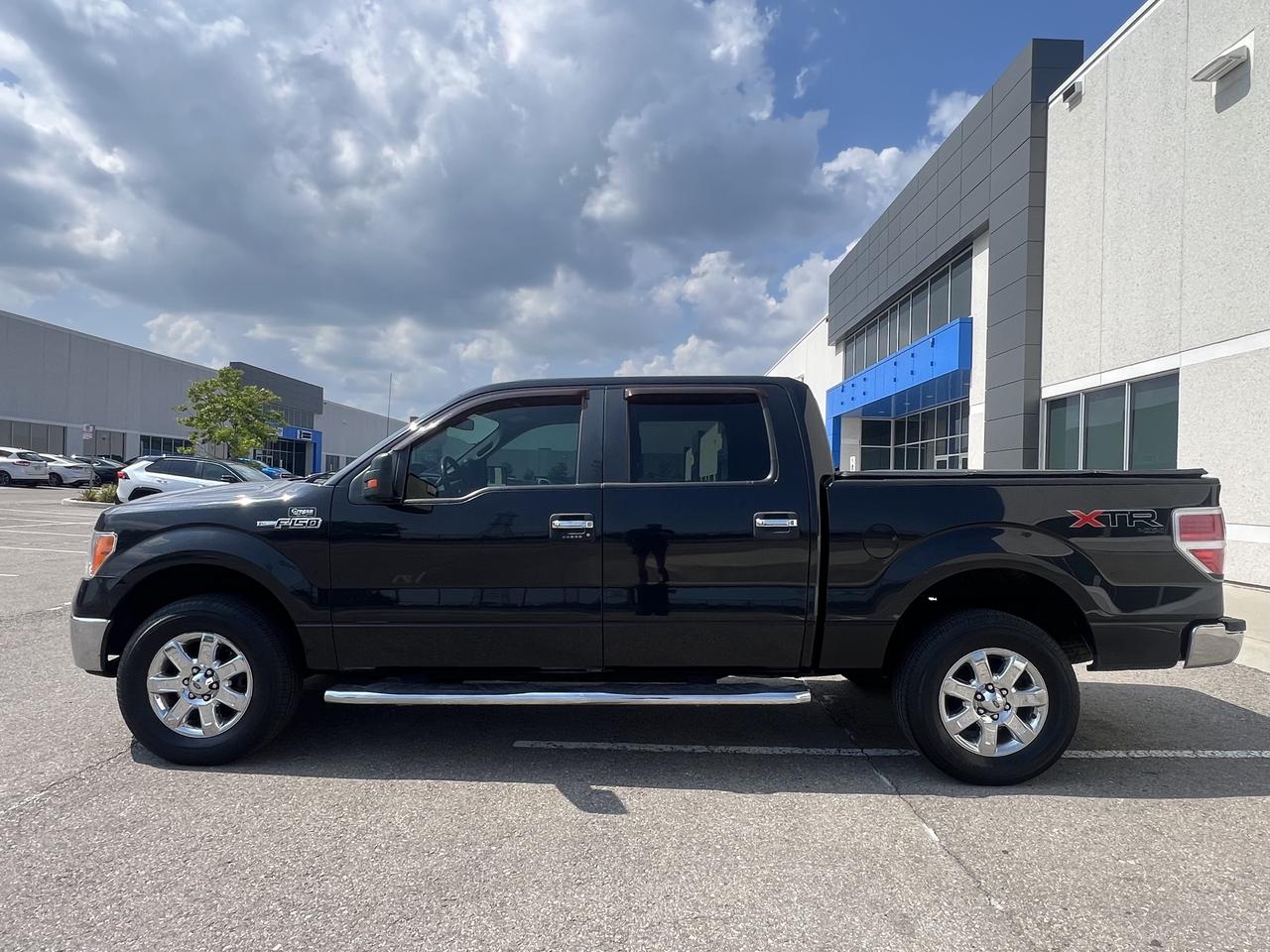 2014 Ford F-150 4WD SuperCrew 145" XLT 4X4 - CERTIFIED 5Litre Photo