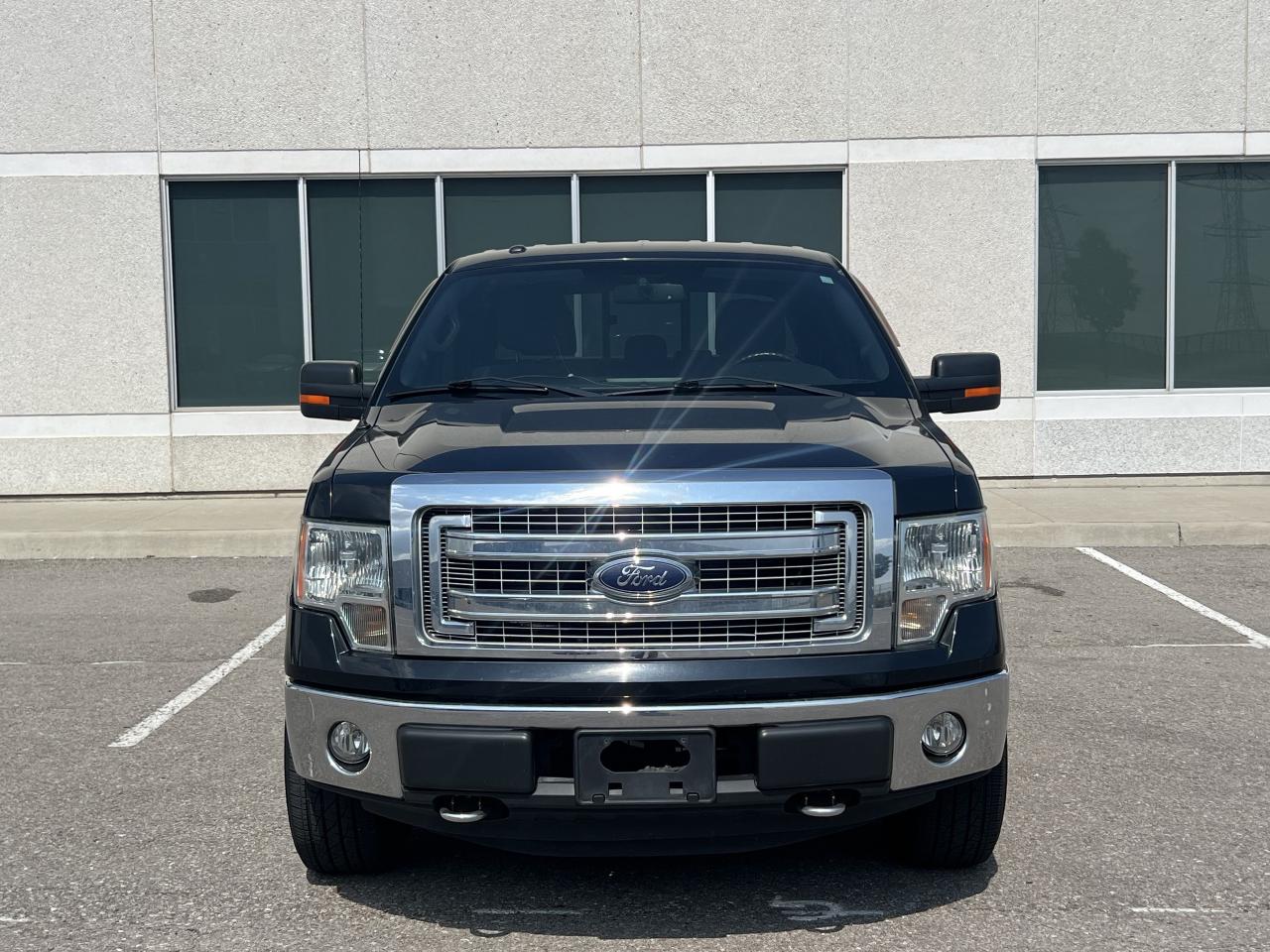 2014 Ford F-150 4WD SuperCrew 145" XLT 4X4 - CERTIFIED 5Litre Photo