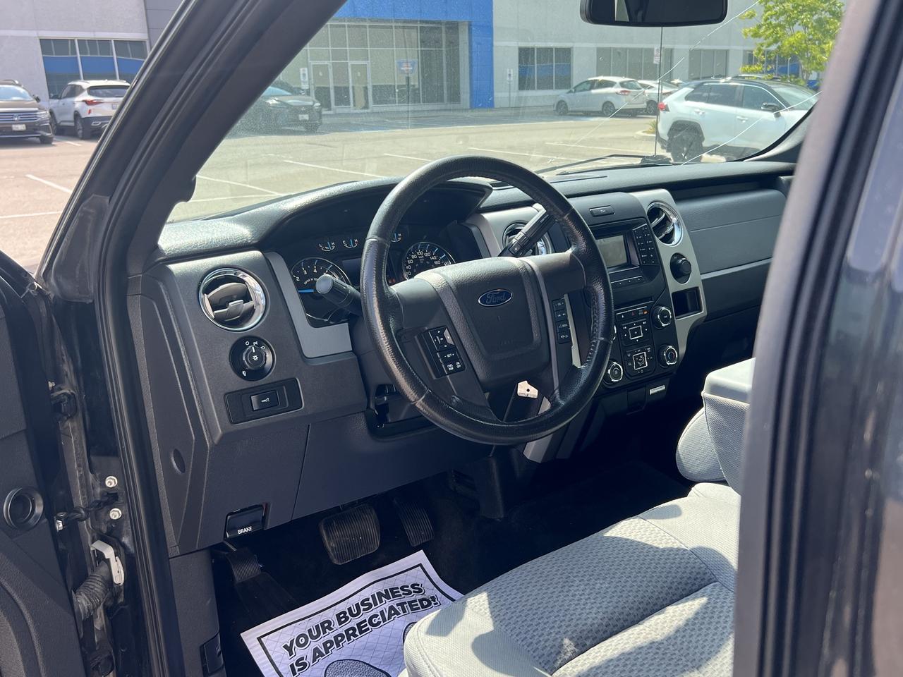 2014 Ford F-150 4WD SuperCrew 145" XLT 4X4 - CERTIFIED 5Litre Photo