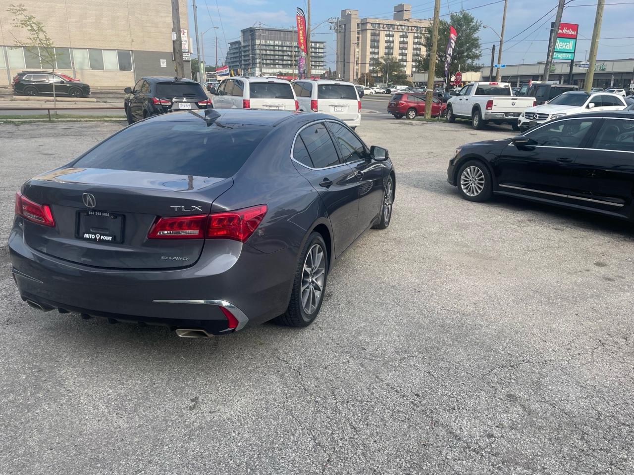 2018 Acura TLX SH-AWD Sedan Photo