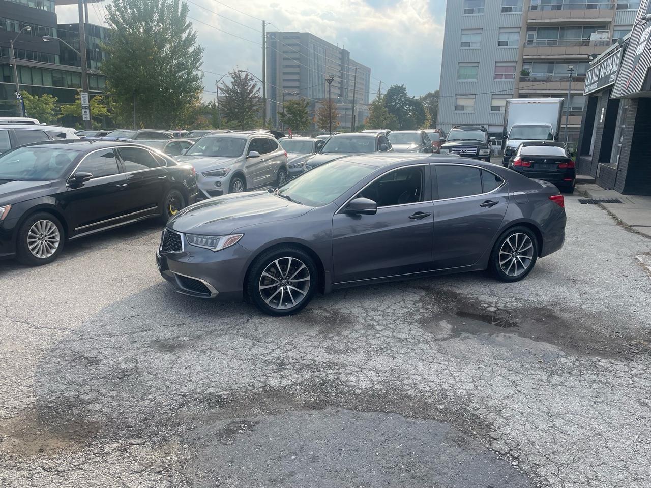 2018 Acura TLX SH-AWD Sedan Photo