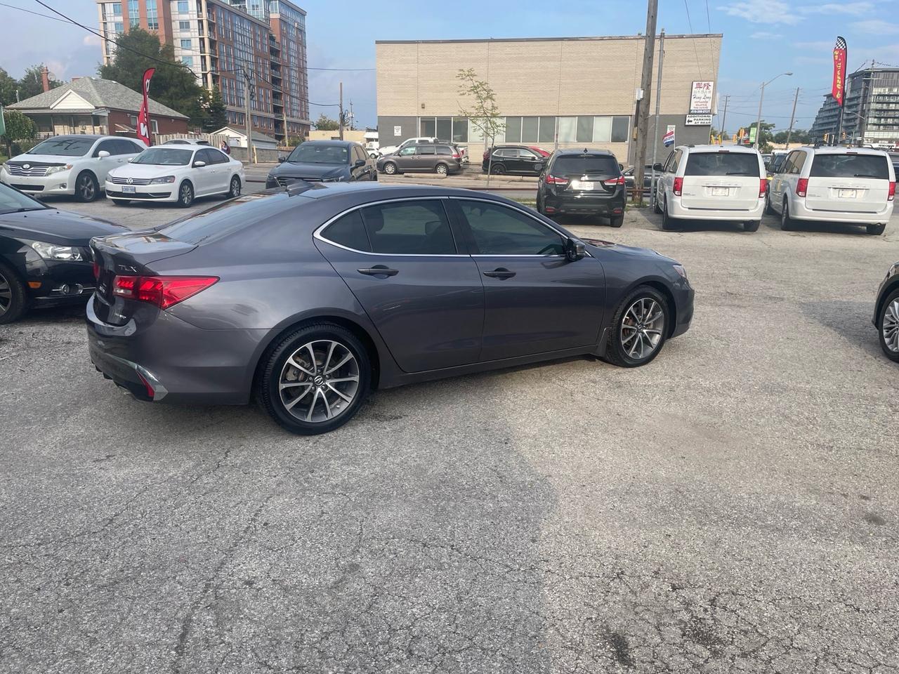 2018 Acura TLX SH-AWD Sedan Photo