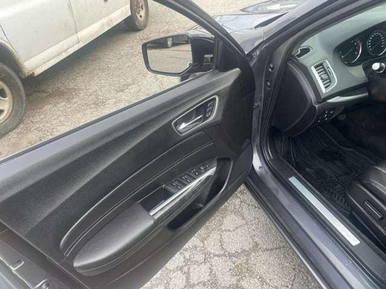 2018 Acura TLX Base Photo