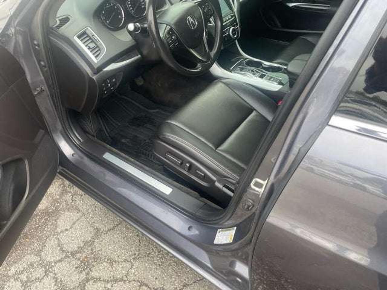 2018 Acura TLX Base Photo