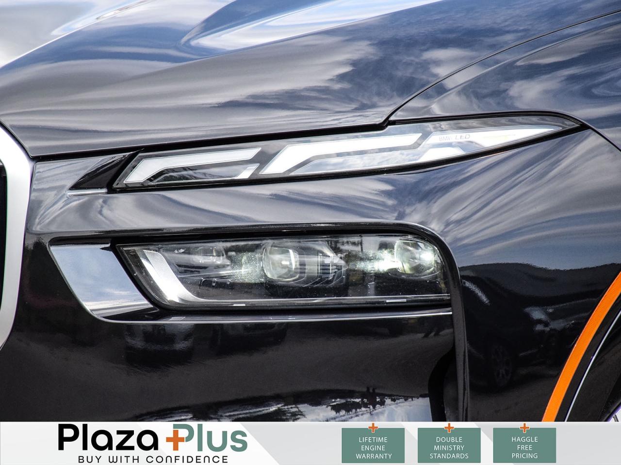 2024 BMW X7 xDrive40i Black Sapphire Metallic Premium Sound Sy Photo