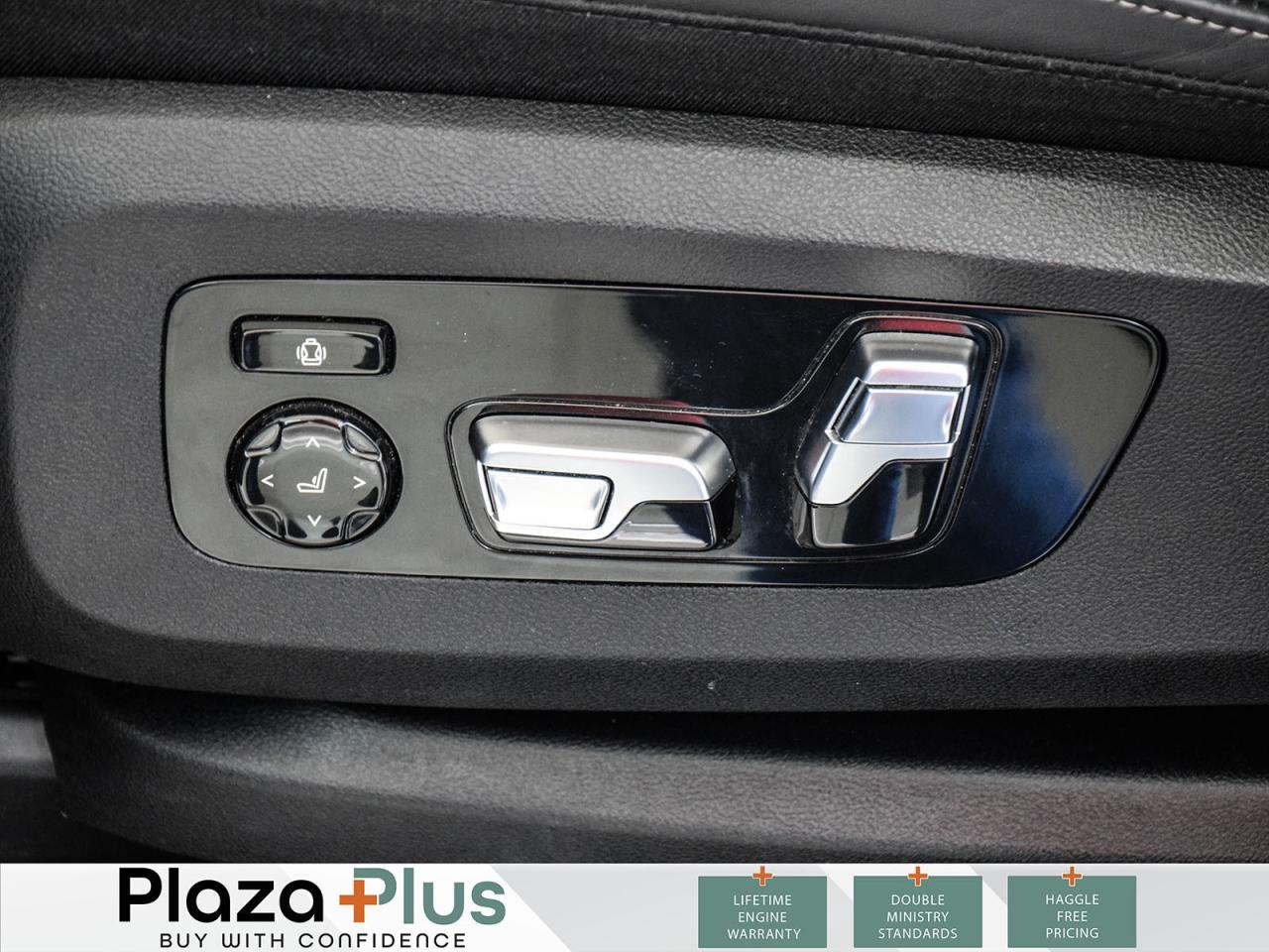 2024 BMW X7 xDrive40i Black Sapphire Metallic Premium Sound Sy Photo