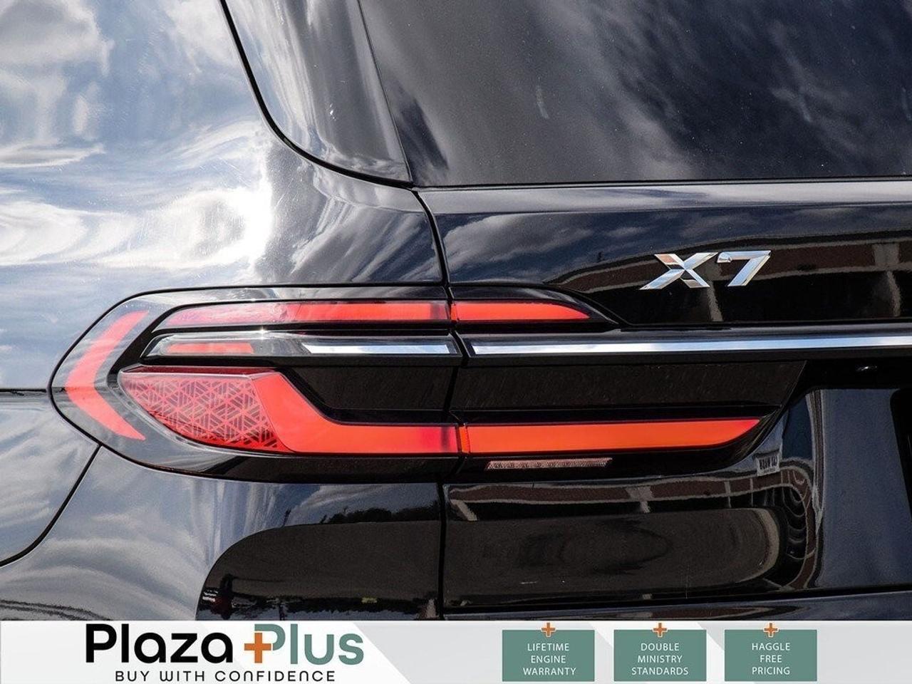 2024 BMW X7 xDrive40i Black Sapphire Metallic Premium Sound Sy Photo