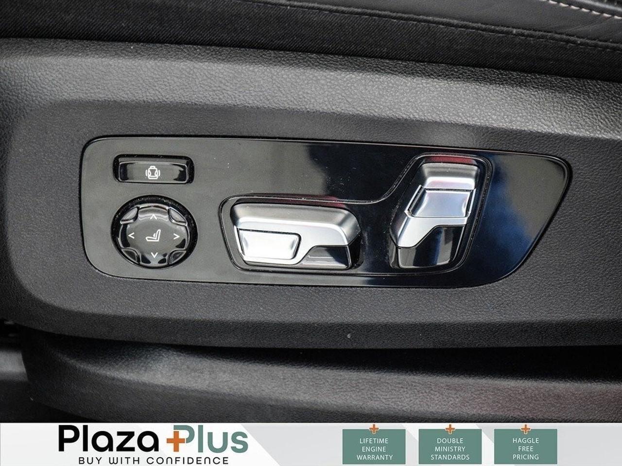 2024 BMW X7 xDrive40i Black Sapphire Metallic Premium Sound Sy Photo