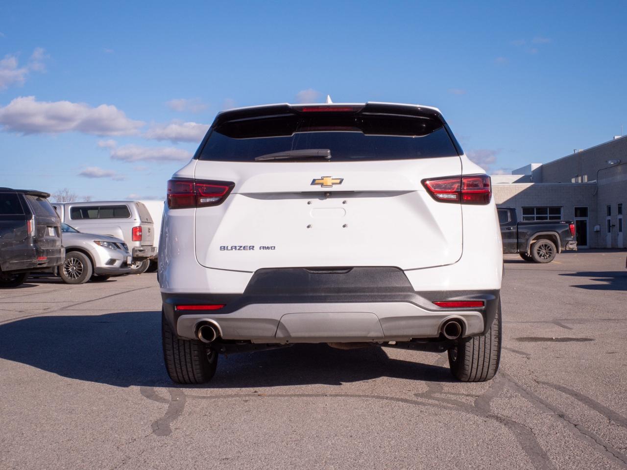 2024 Chevrolet Blazer LT- 10.2-inch Touchscreen Photo