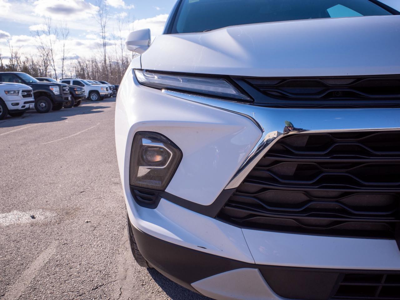 2024 Chevrolet Blazer LT- 10.2-inch Touchscreen Photo