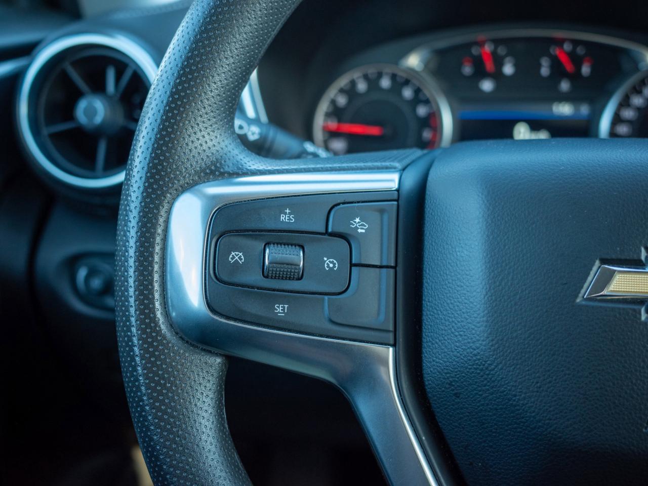 2024 Chevrolet Blazer LT- 10.2-inch Touchscreen Photo