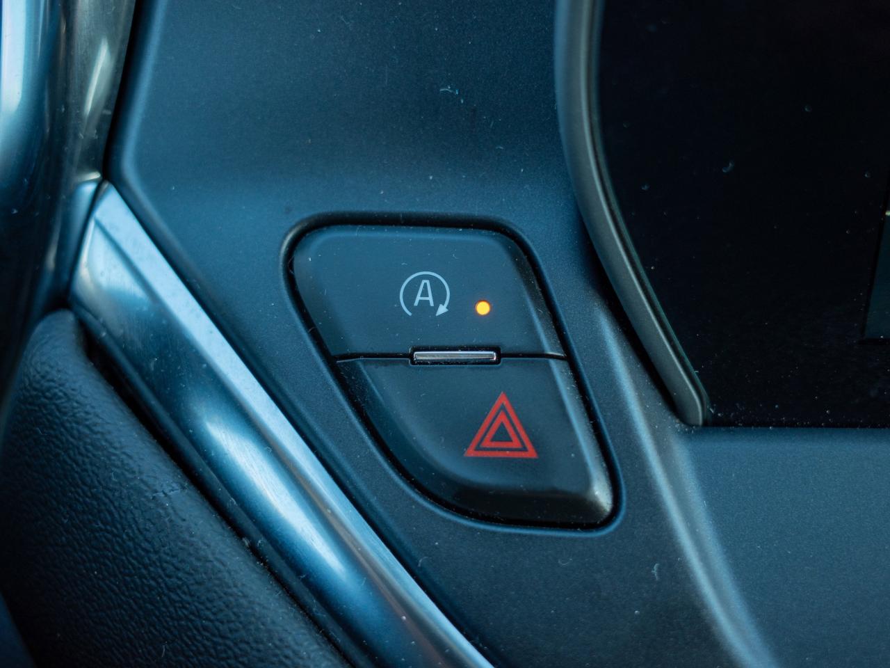 2024 Chevrolet Blazer LT- 10.2-inch Touchscreen Photo