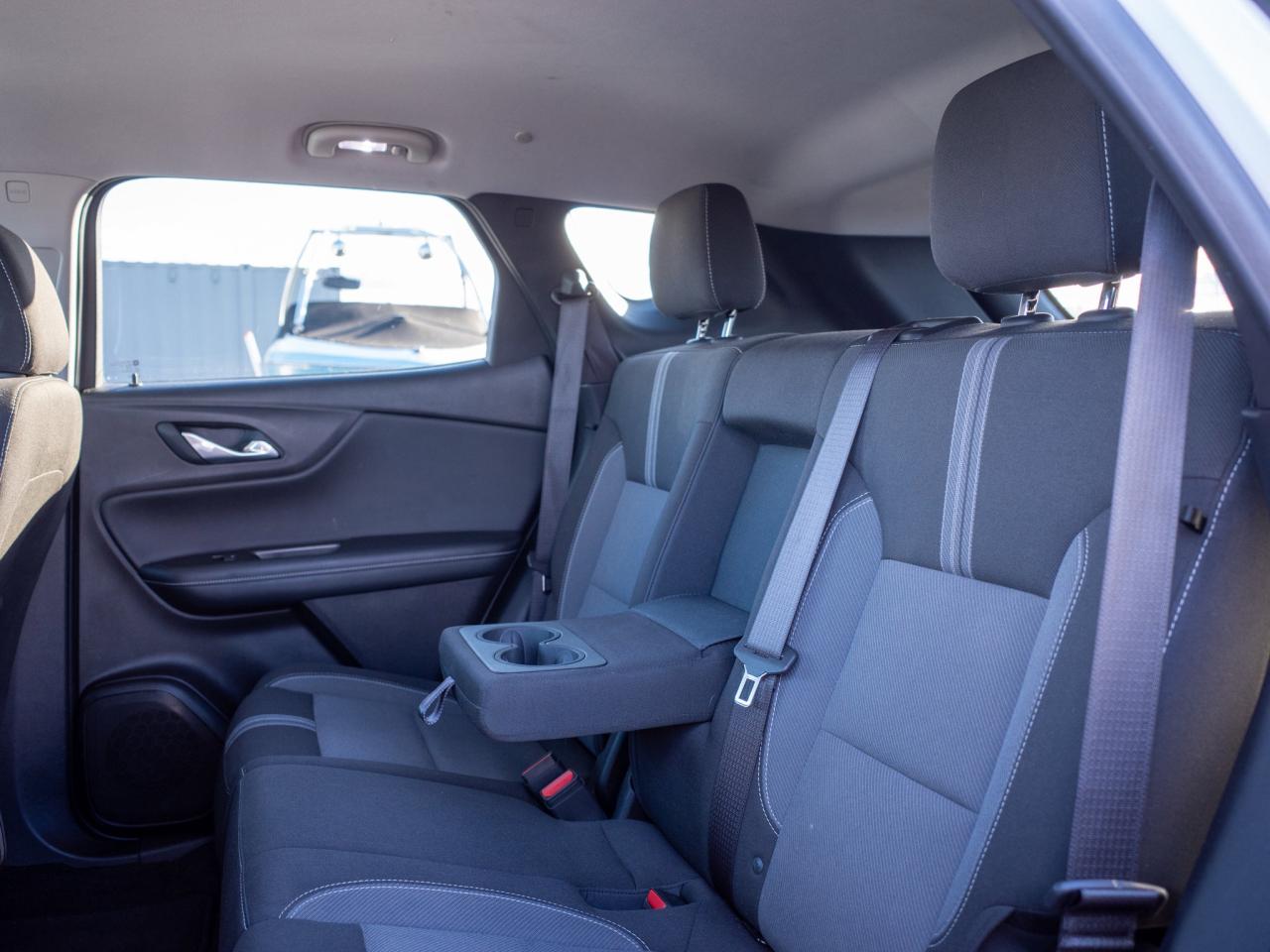 2024 Chevrolet Blazer LT- 10.2-inch Touchscreen Photo