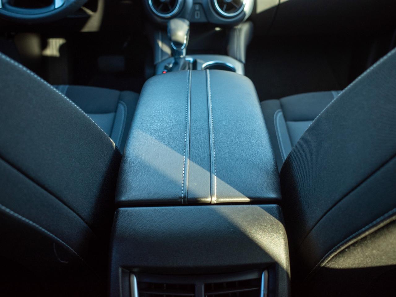 2024 Chevrolet Blazer LT- 10.2-inch Touchscreen Photo