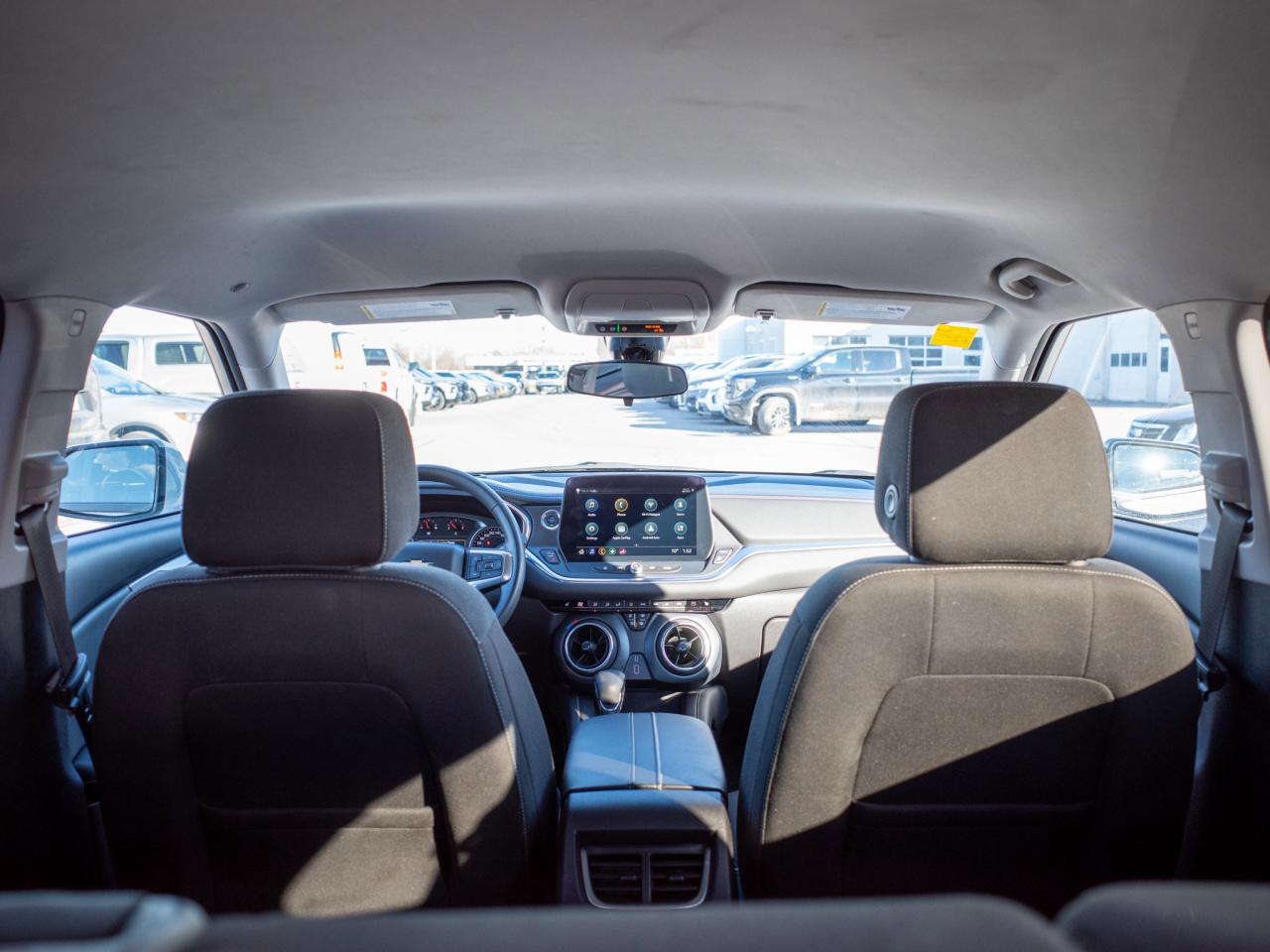 2024 Chevrolet Blazer LT- 10.2-inch Touchscreen Photo