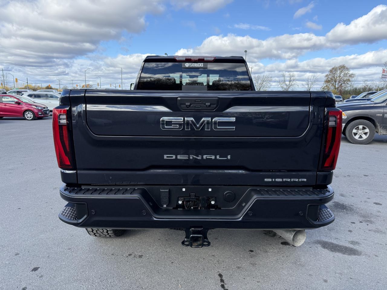 2024 GMC SIERRA 2500HD DENALI ULTIMATE BDS LIFT/WHEEL/TIRE PKG!! Photo