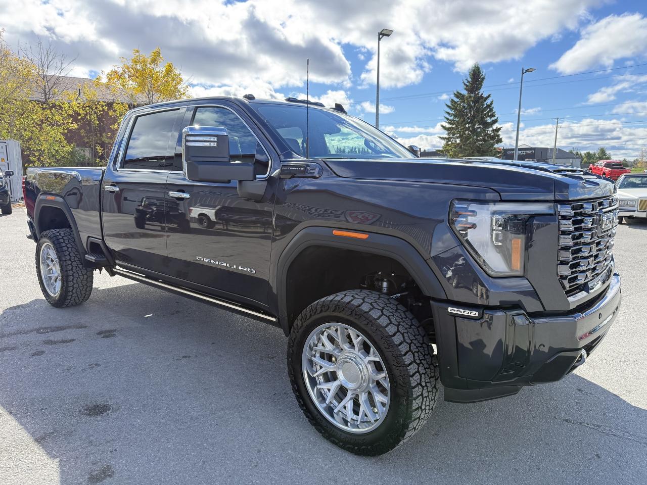 2024 GMC SIERRA 2500HD DENALI ULTIMATE BDS LIFT/WHEEL/TIRE PKG!! Photo
