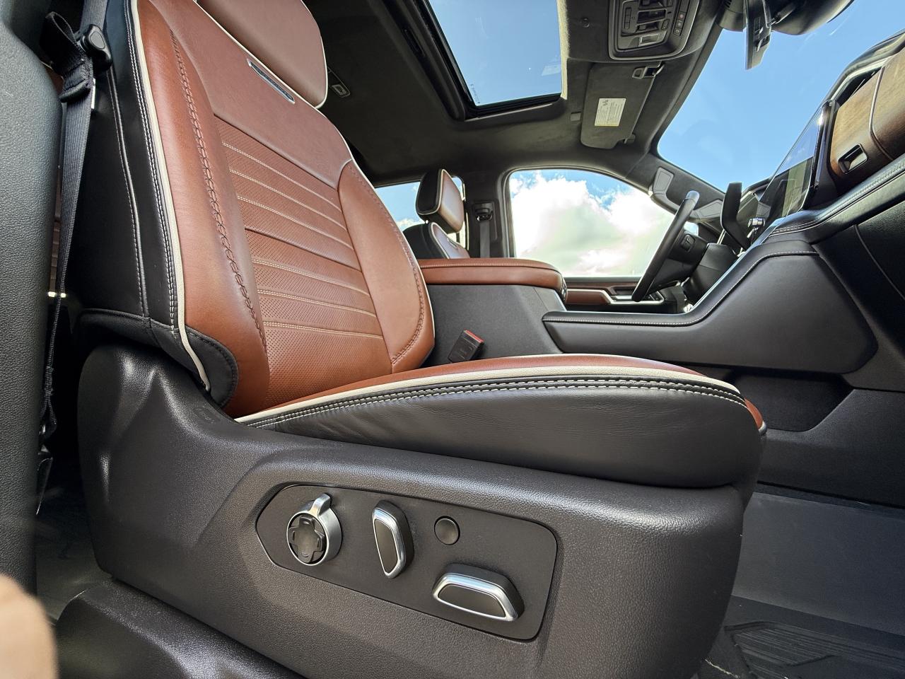 2024 GMC SIERRA 2500HD DENALI ULTIMATE BDS LIFT/WHEEL/TIRE PKG!! Photo