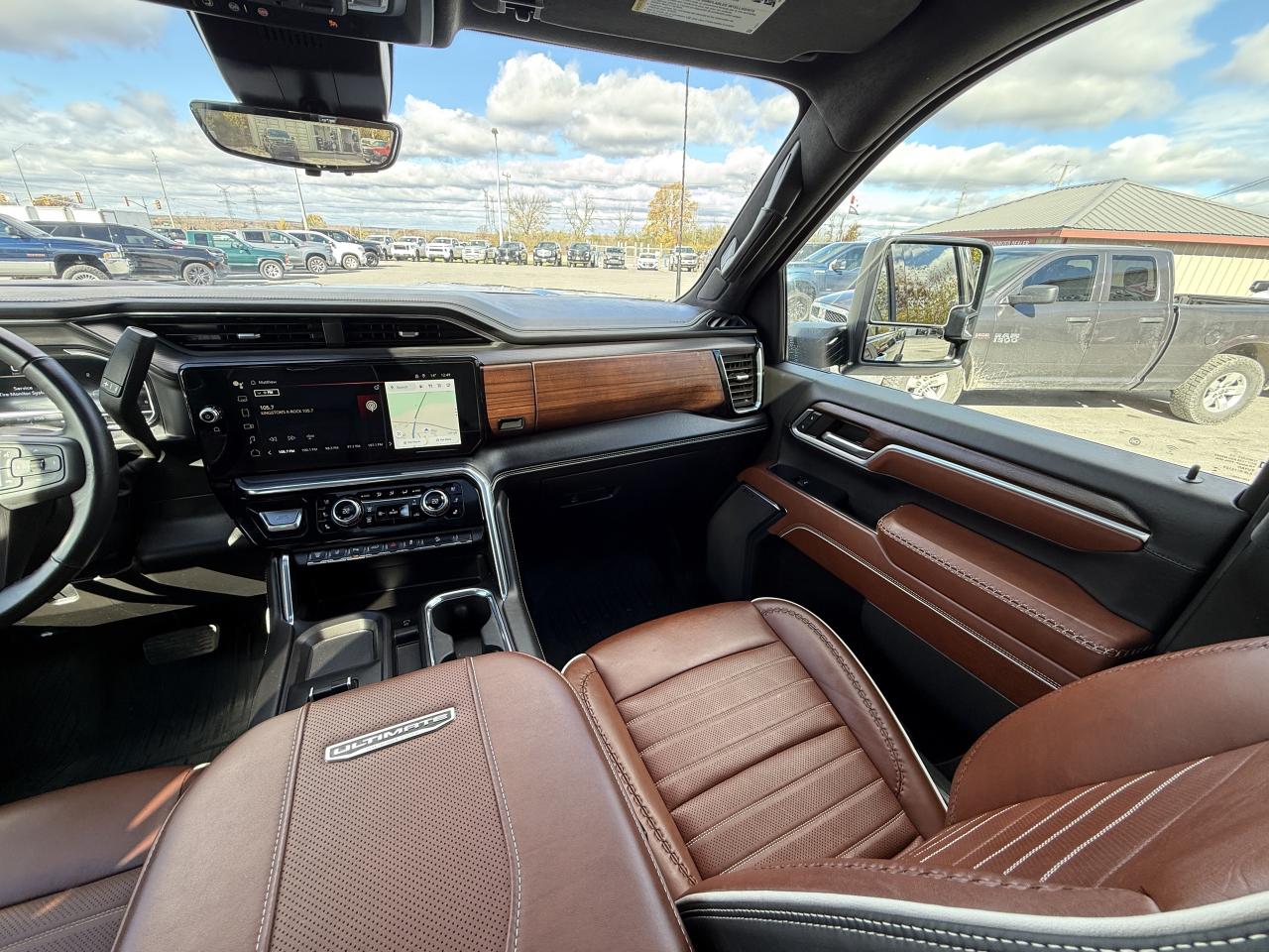 2024 GMC SIERRA 2500HD DENALI ULTIMATE BDS LIFT/WHEEL/TIRE PKG!! Photo